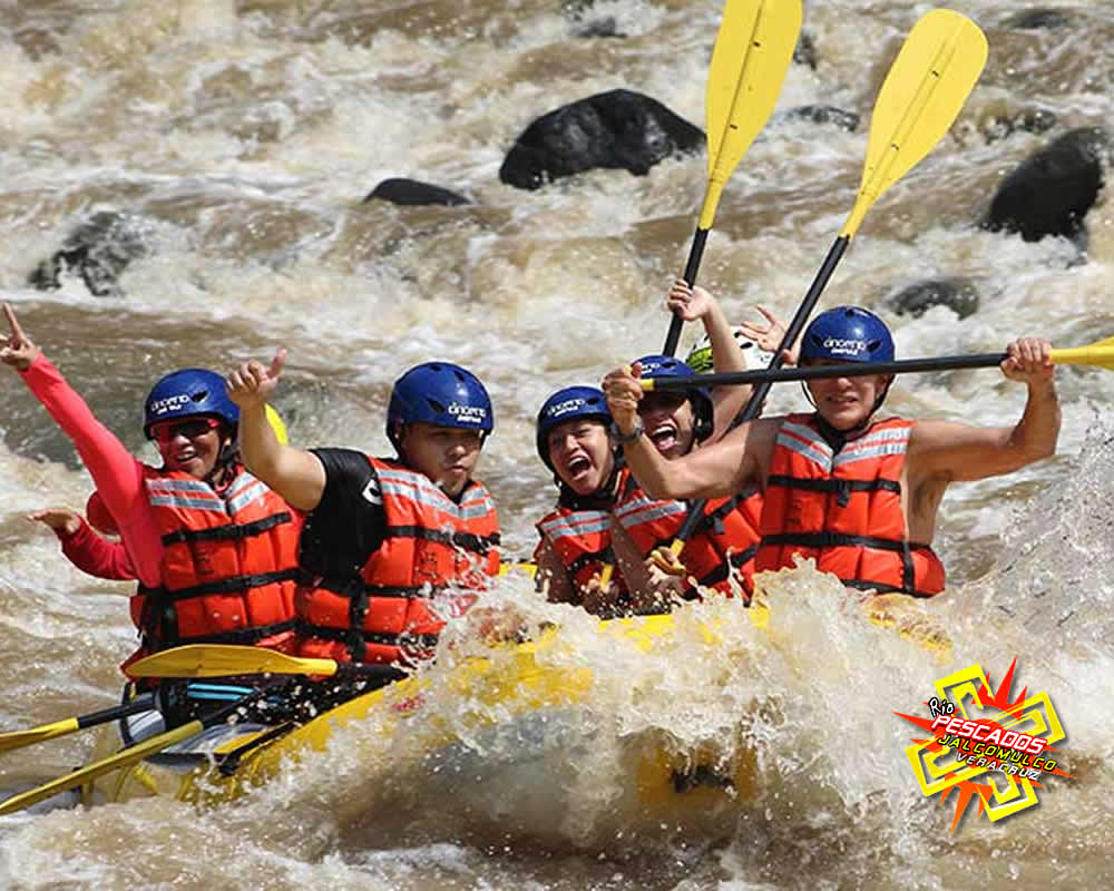Aventura en los rápidos del río Pescados Jalcomulco Veracruz